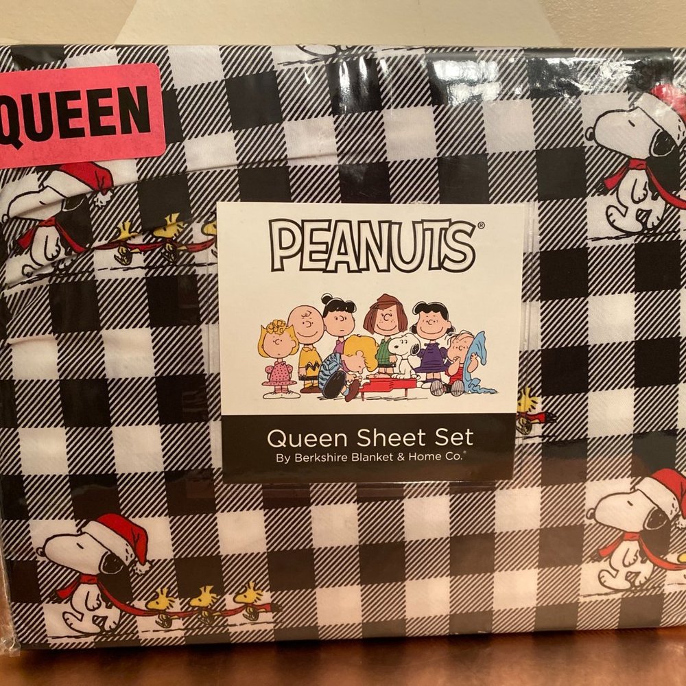 PEANUTS Queen Sheet Set Snoopy Woodstock Christmas Berkshire Back & White plaid
